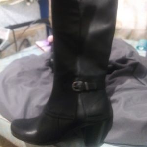 Womens boots
